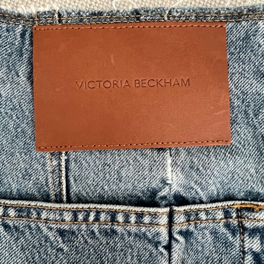 Victoria Beckham paneled detailing from waist to hem, size 26